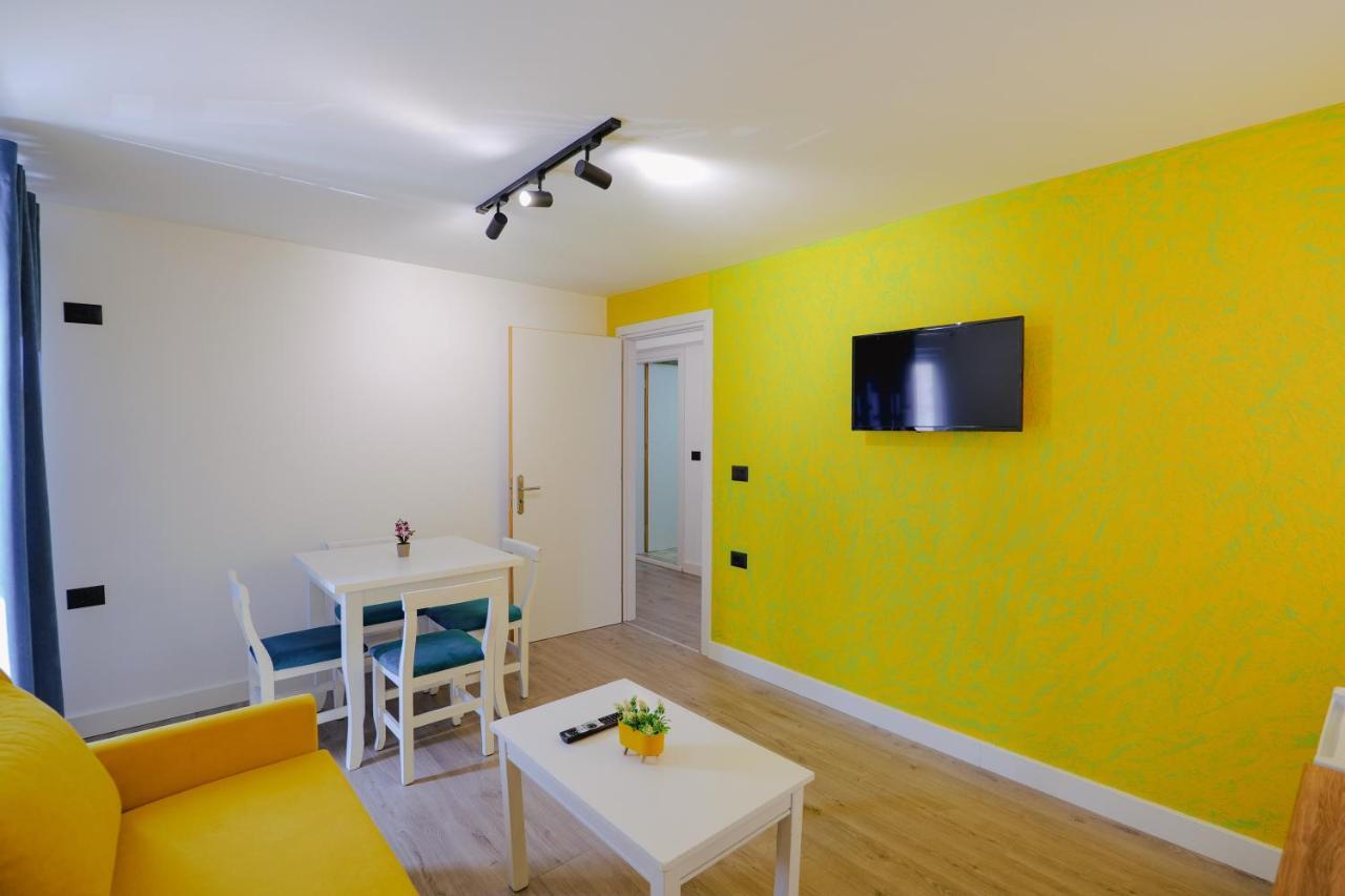 2E Apartments Sarandë Exterior foto