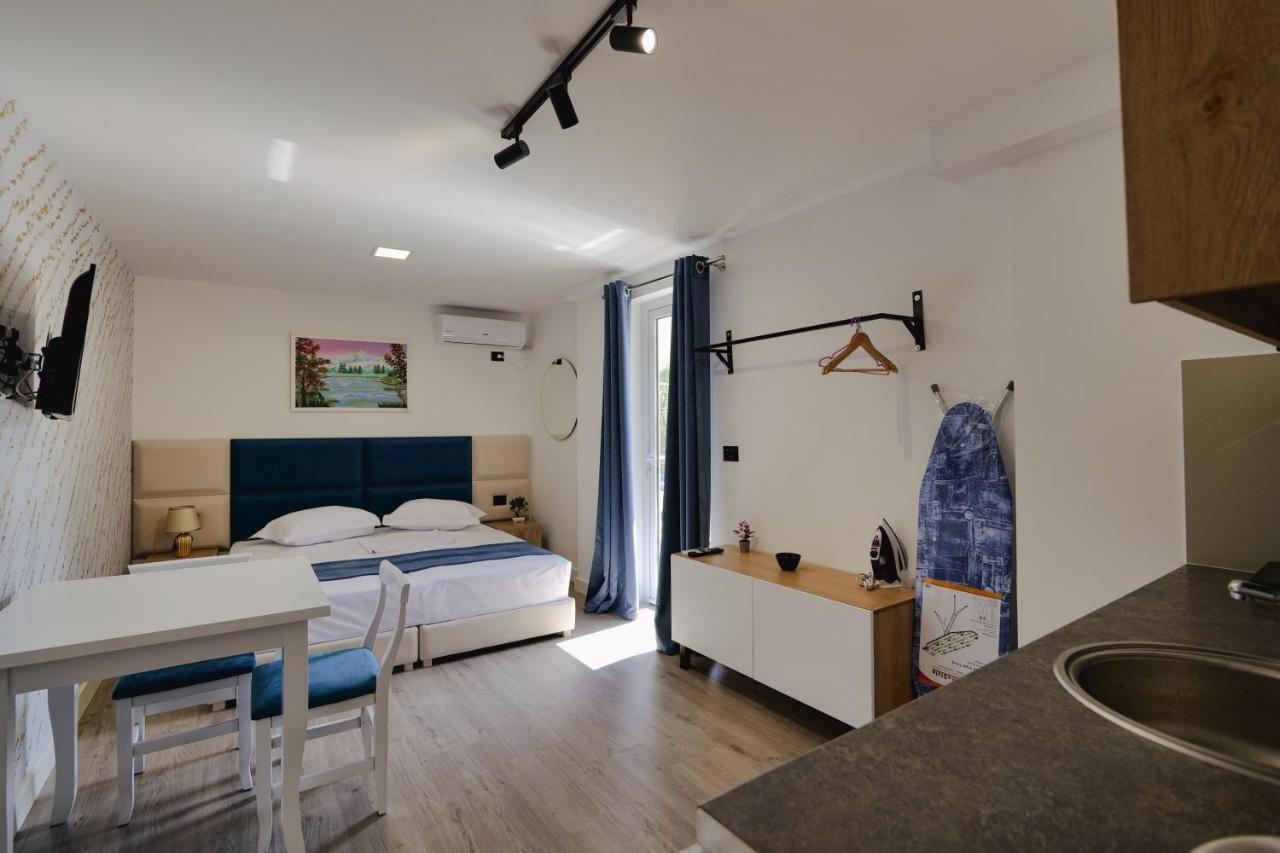 2E Apartments Sarandë Exterior foto