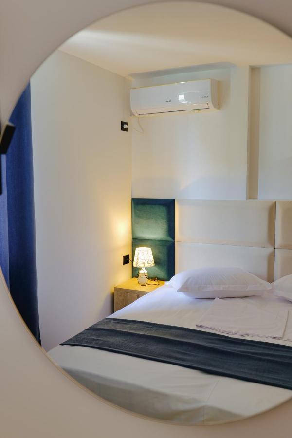 2E Apartments Sarandë Exterior foto