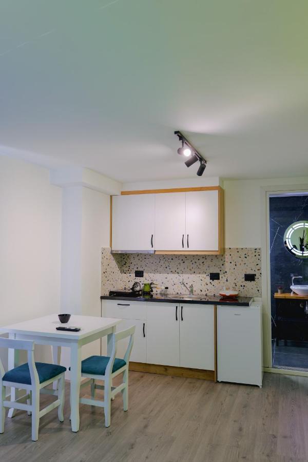 2E Apartments Sarandë Exterior foto